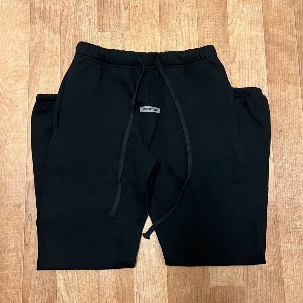 Essentials Sweatpants - Brand New - Picture 5 of 7